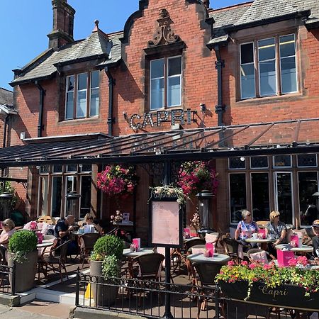 The Hideout Appartamento Lytham St Annes Esterno foto
