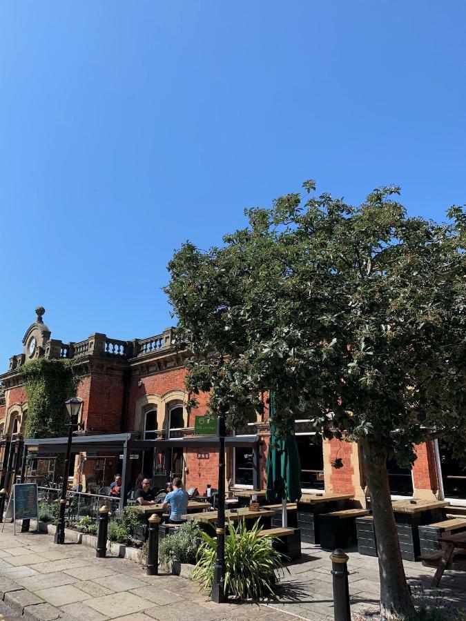 The Hideout Appartamento Lytham St Annes Esterno foto